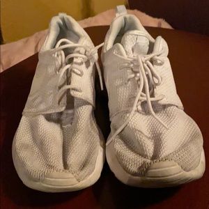 Authentic Men Nike’s